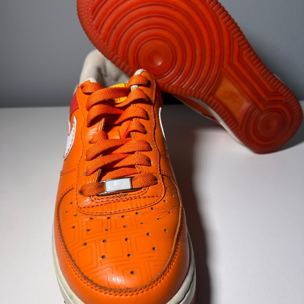 Retro Nike Air Force 1 07’ Orange Peel